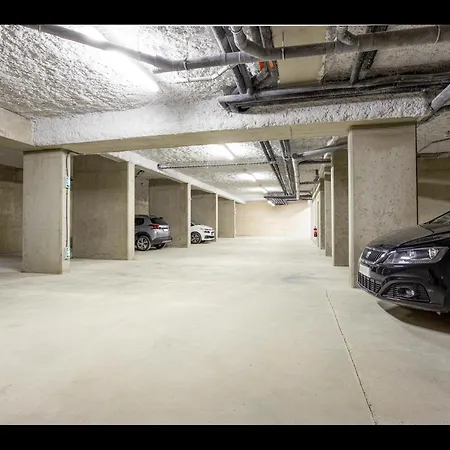 Apartament In With & Pool